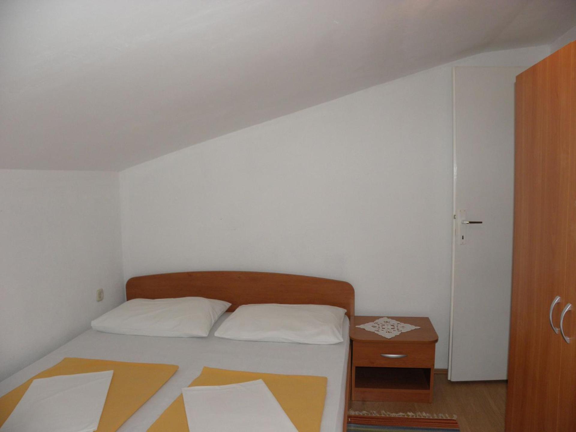 Apartments Zvone - 100 M From Sea Bibinje Eksteriør billede